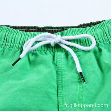 Short de bain homme vert à séchage rapide athlétique